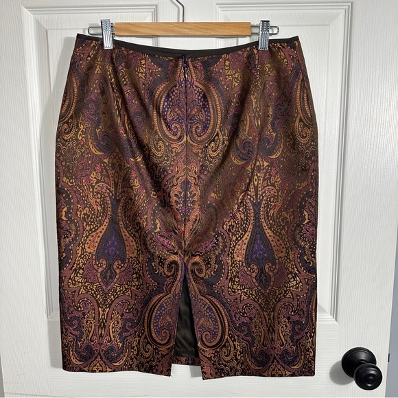 Linda Allard for Ellen Tracy 100% silk skirt, size 10, lined, office, evening - Picture 5 of 12